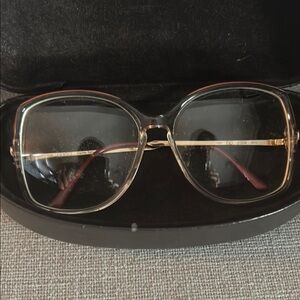 Authentic Gucci GG Elegant Gold Frame Women's Glasses